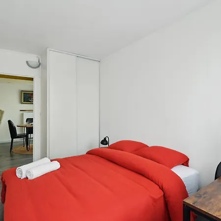 Comfortable And Spacious Apart With Parking * Bois-Colombes